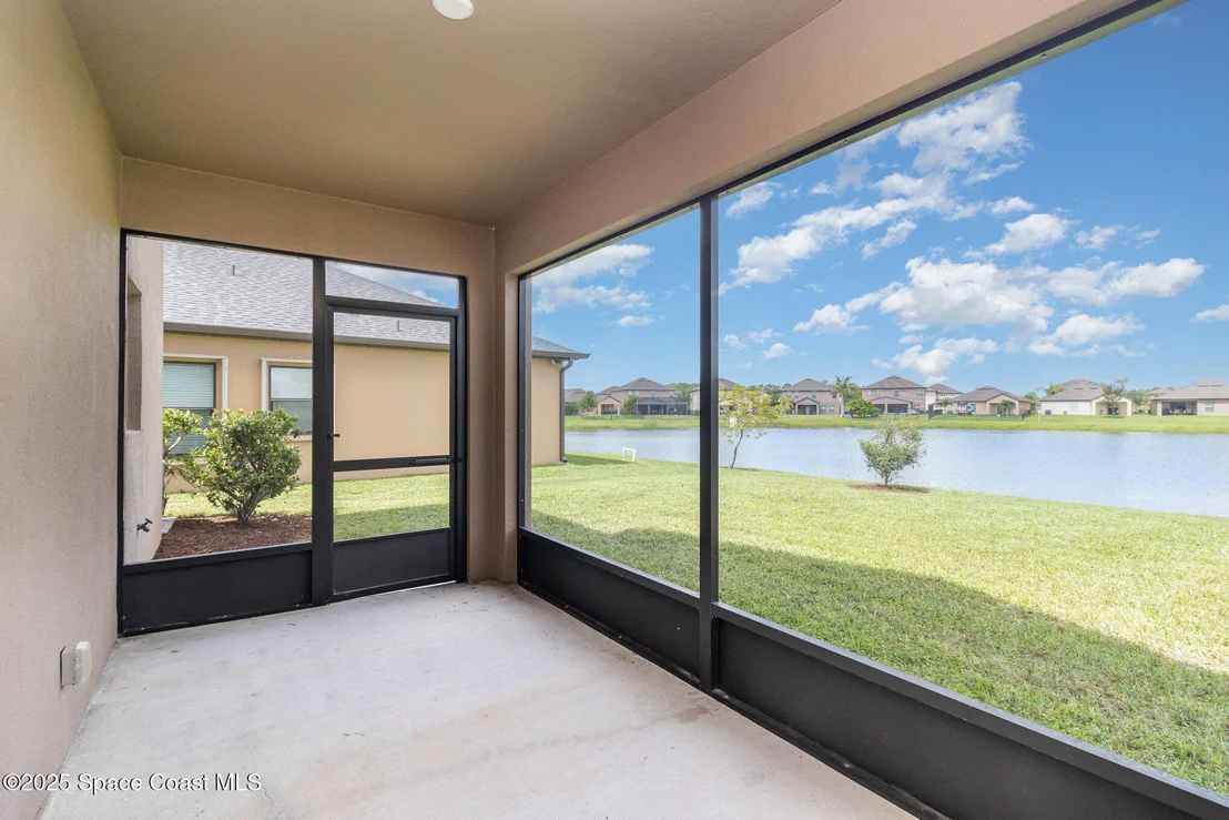 Photo of 889 Fiddleleaf Circle
