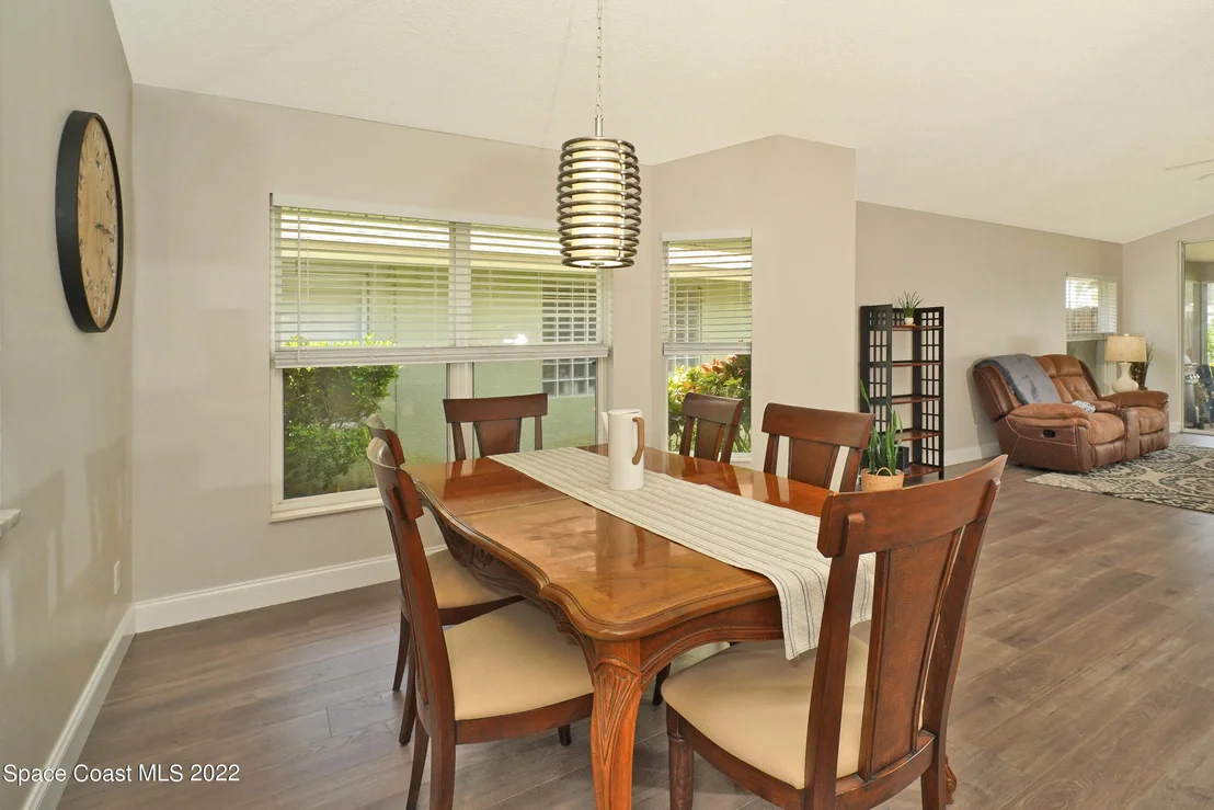 Photo of 3940 Saint Armens Circle