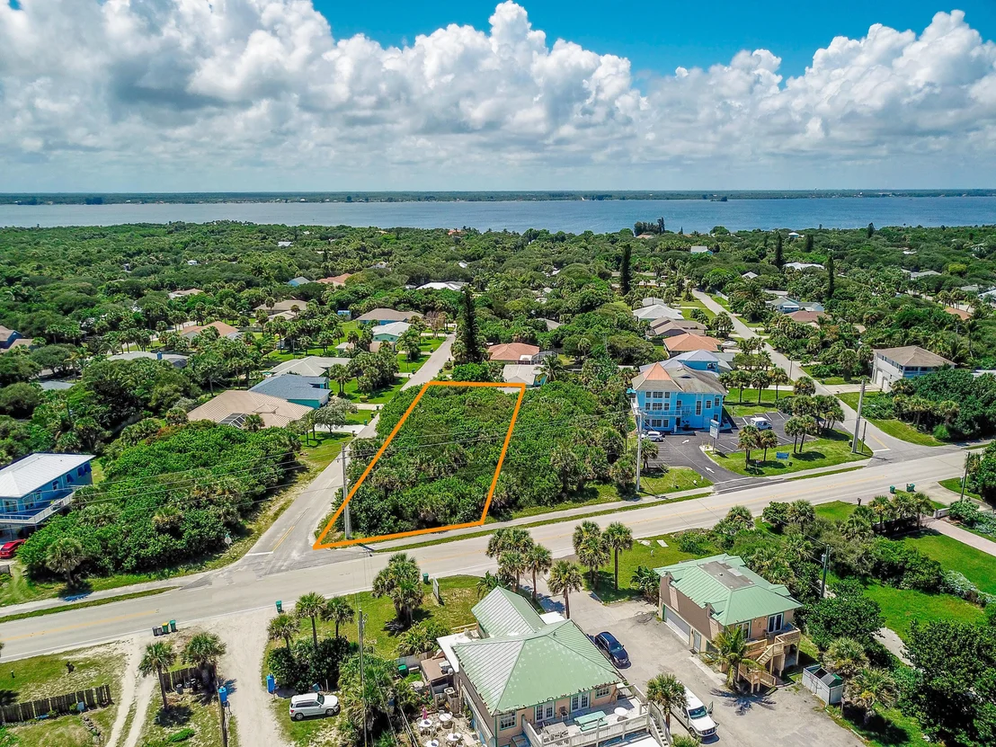 Photo of 5940 Highway A1a
