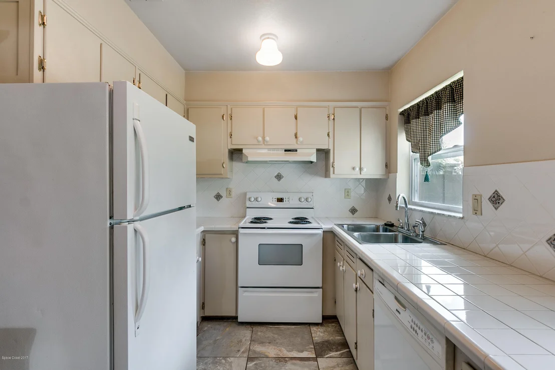 Photo of 710 Coral Drive