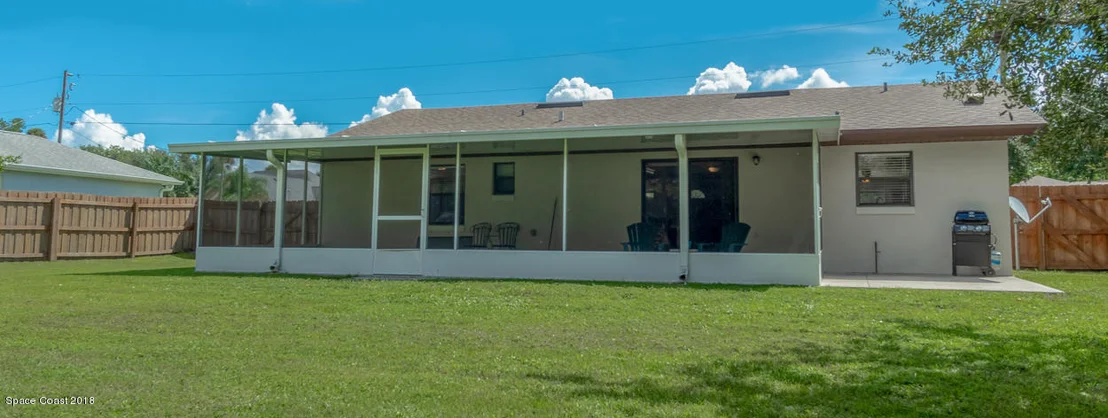 Photo of 6470 Bamboo Avenue