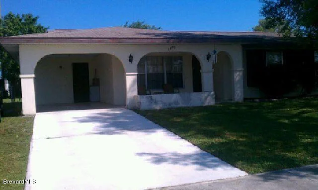 Photo of 3083 NE Edgewood Drive