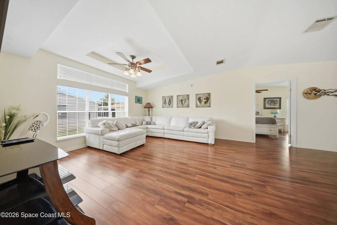Photo of 235 Outer Drive