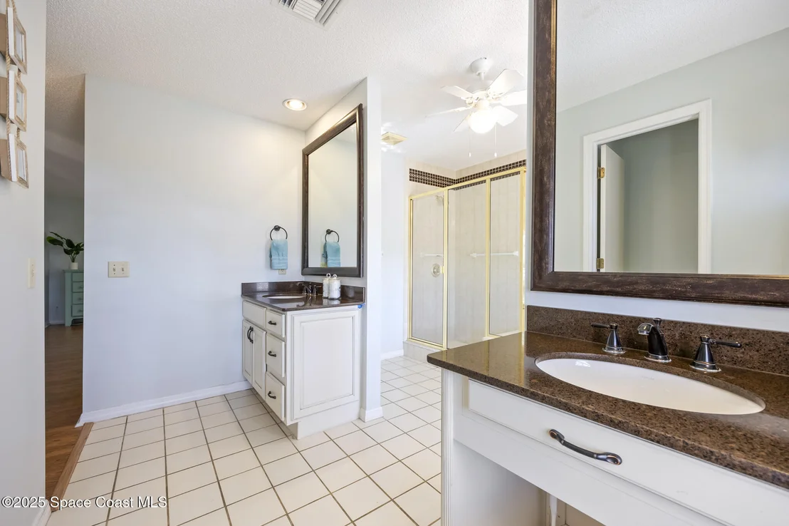 Photo of 897 Champion Drive NE