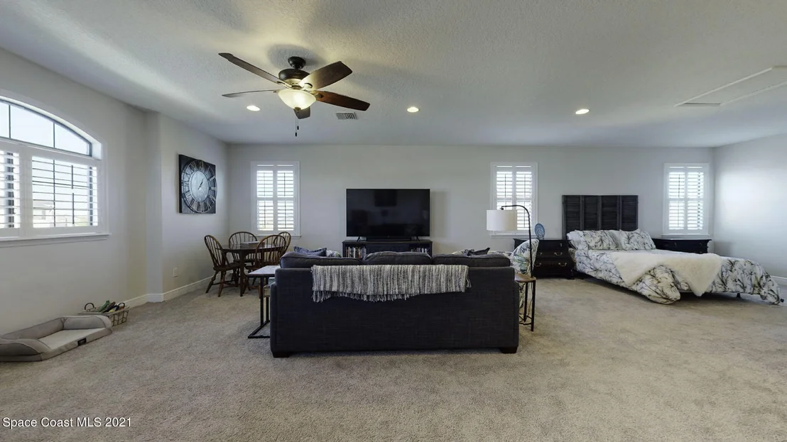 Photo of 2873 Agilny Lane