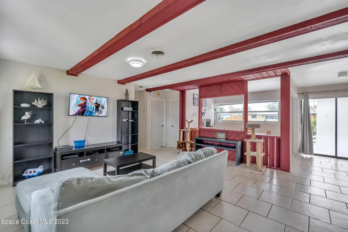 Photo of 1426 Arnold Drive