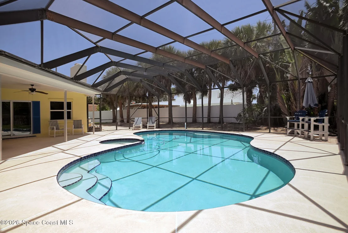 Photo of 325 Hibiscus Trail
