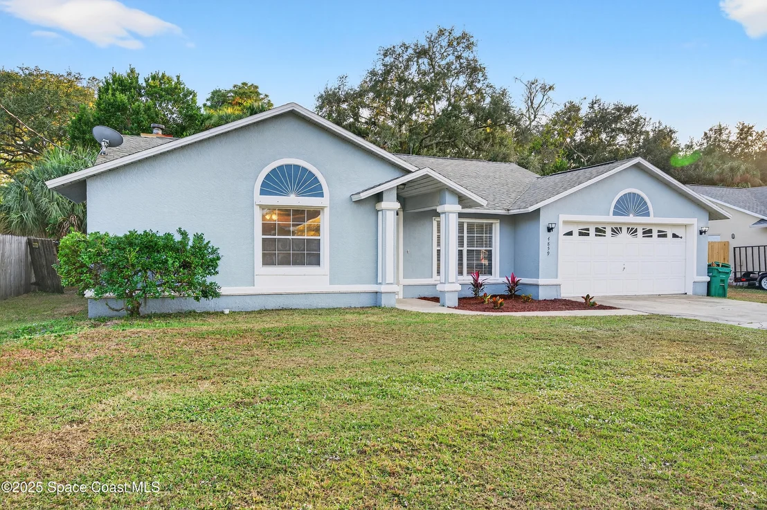 Photo of 4859 Horton Street