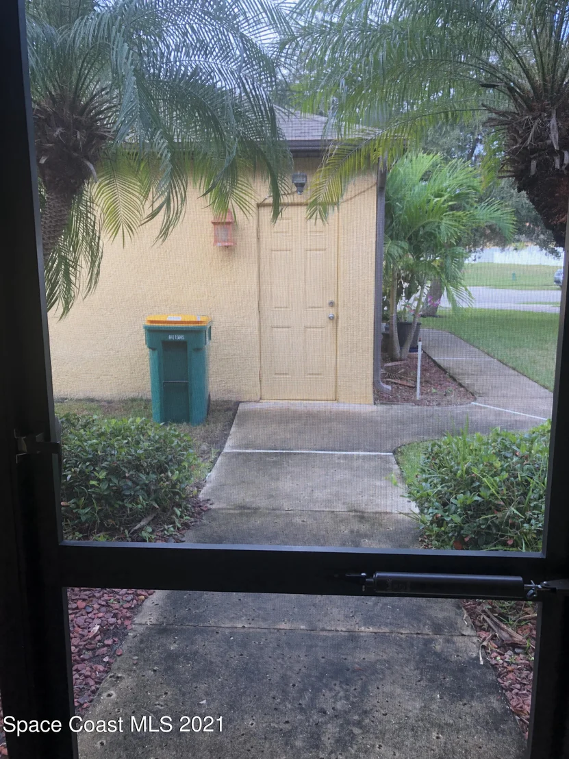 Photo of Unit 103 at 830 Luminary Circle