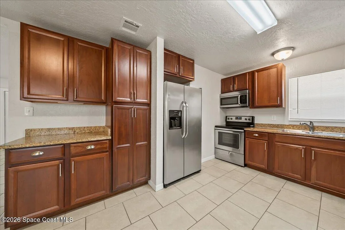 Photo of 1607 Albert Drive