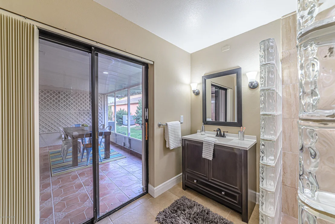 Photo of 1035 Park Ridge Place