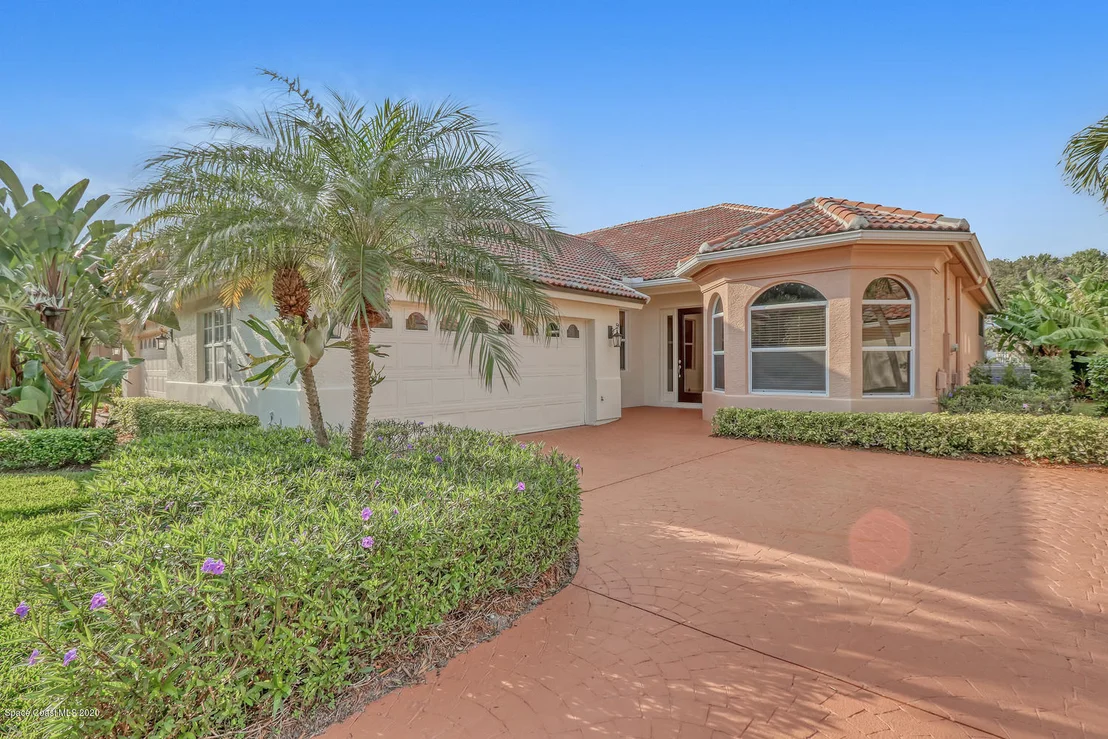 Photo of 130 Whaler Drive