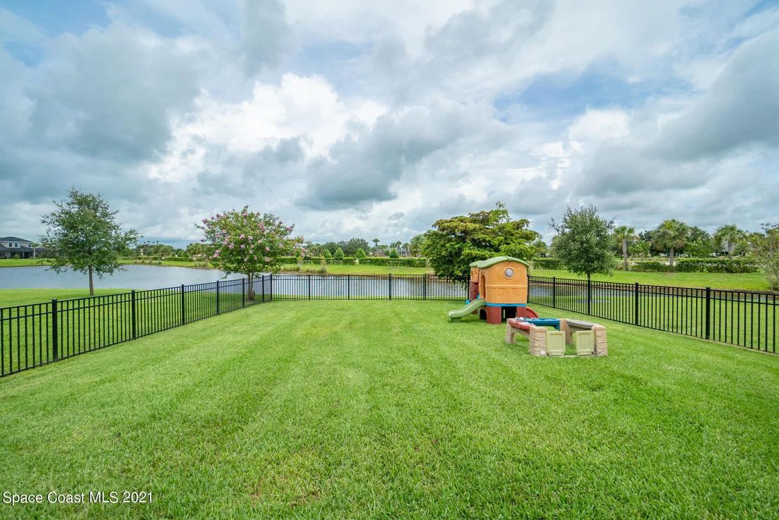 Photo of 3072 Casterton Drive