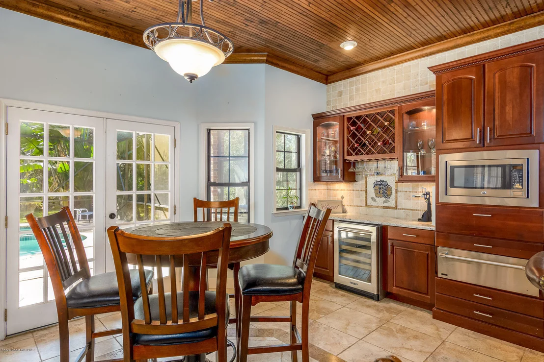 Photo of 3905 Hidden Oaks Lane