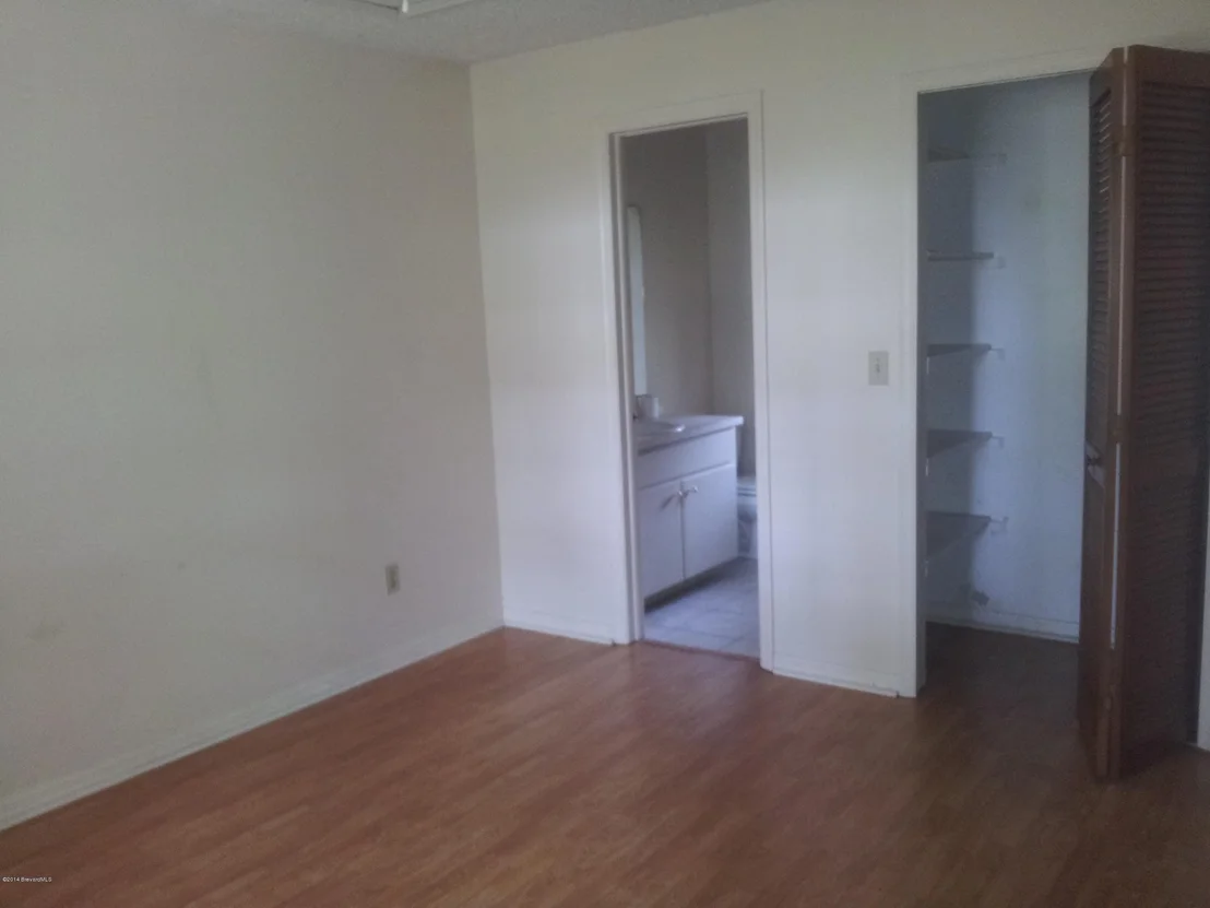 Photo of 7210 Export Avenue