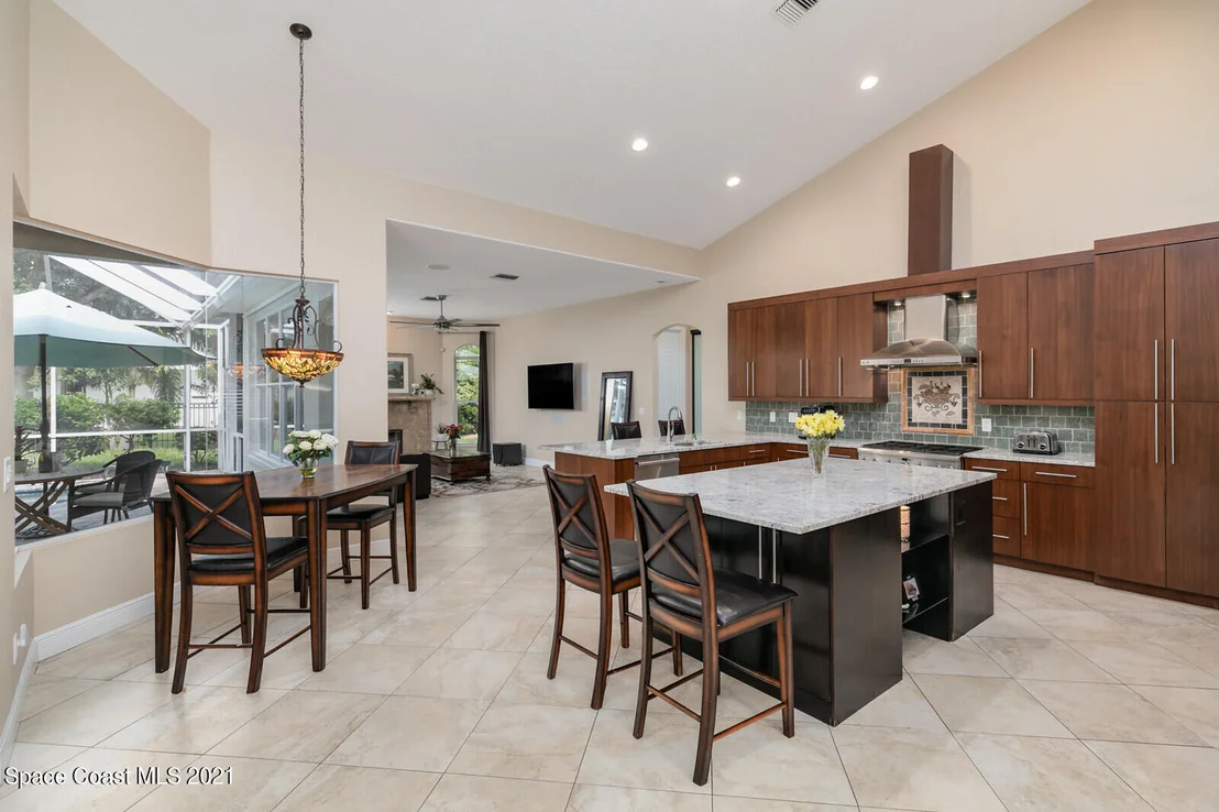 Photo of 800 Peregrine Drive