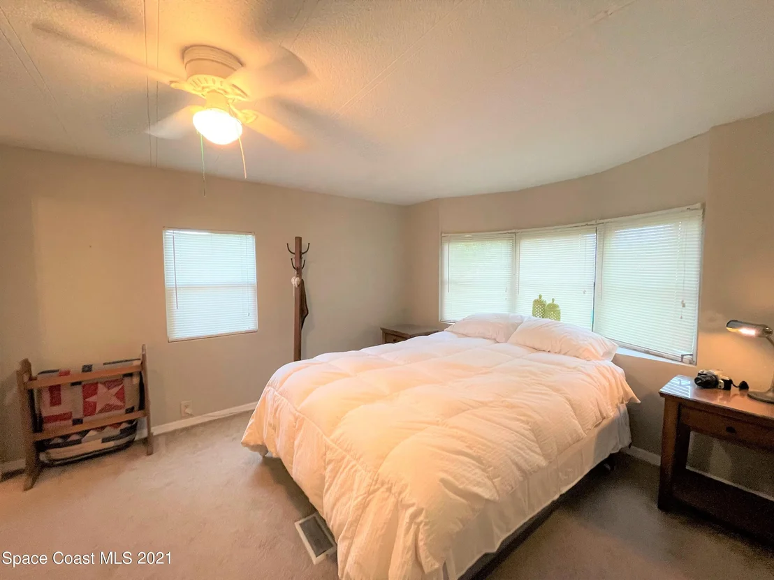 Photo of 915 Pecan Circle