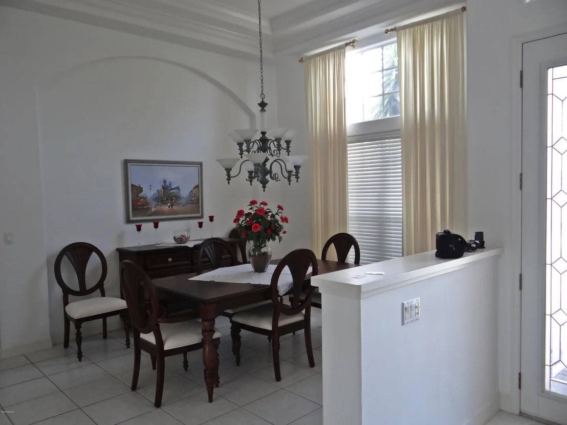 Photo of 215 Ivory Dr Drive