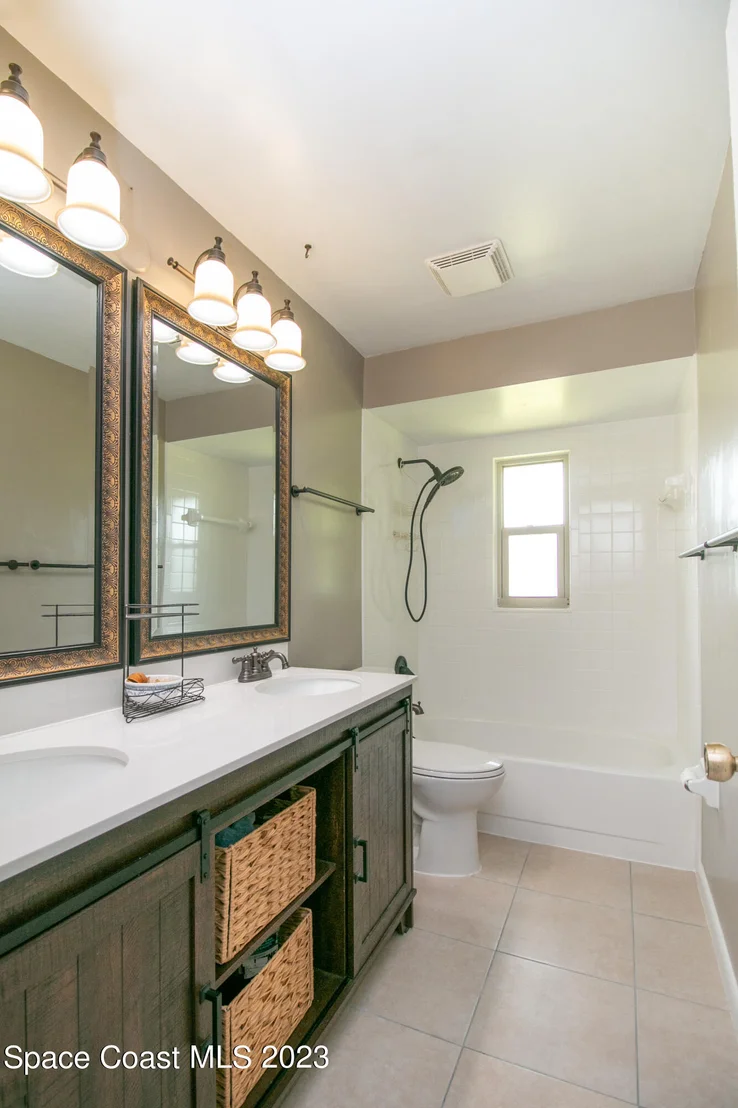Photo of 207 Saldon Lane