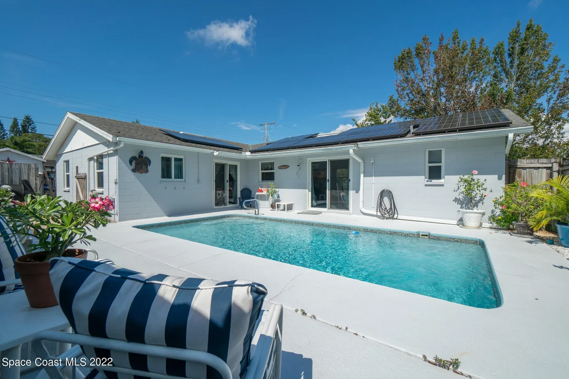 Photo of 1051 Fenway Drive