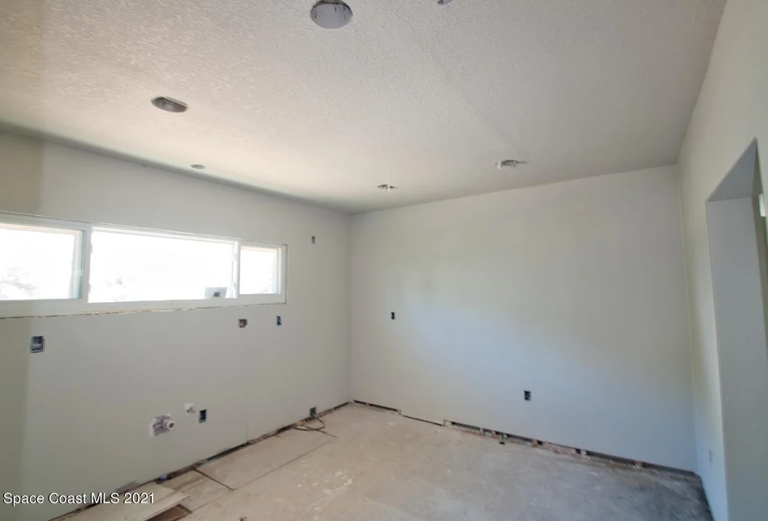 Photo of 5305 Avenue C