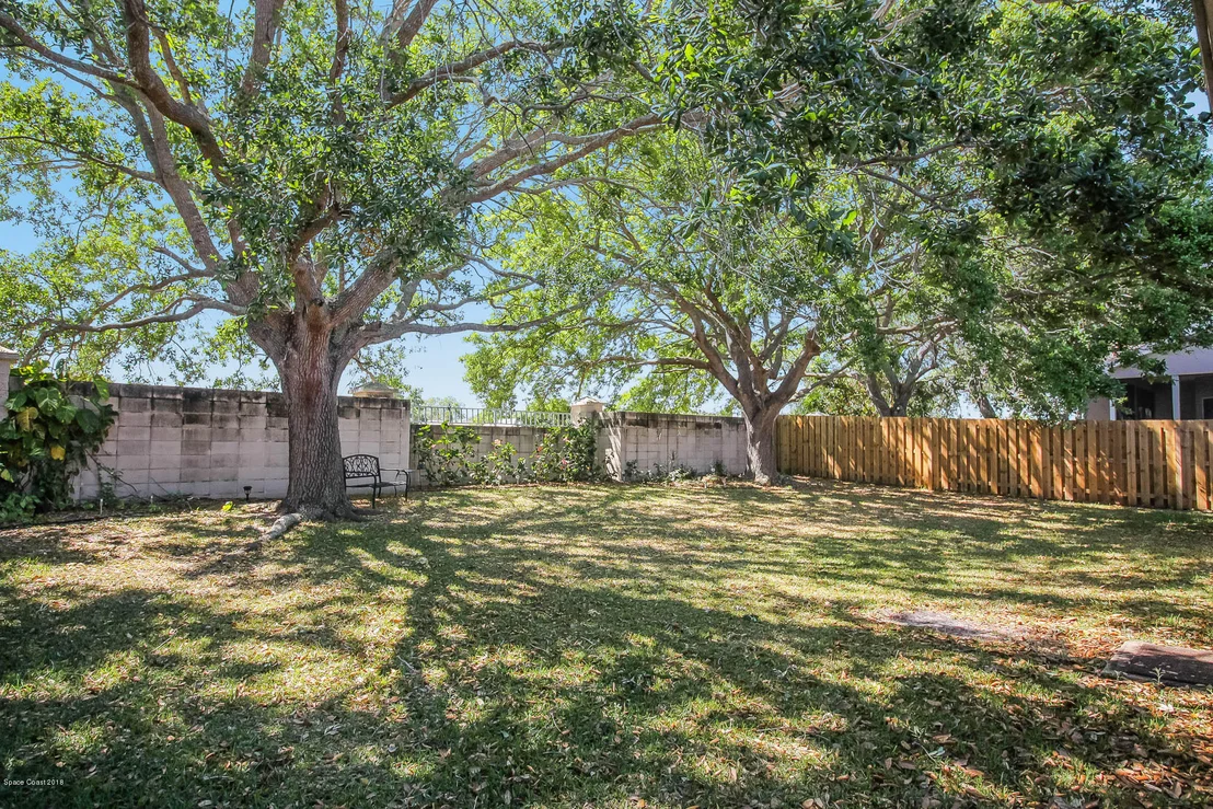 Photo of 7217 Hammock Lakes Drive