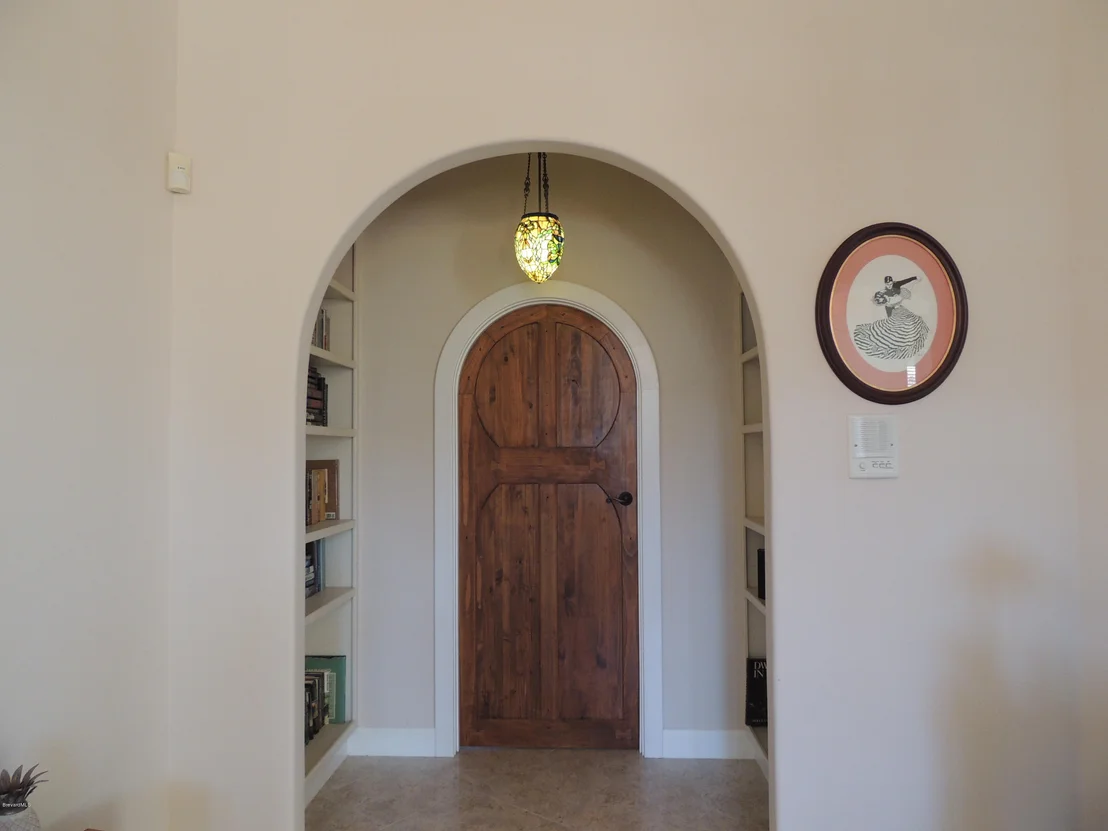 Photo of 704 Palmer Way