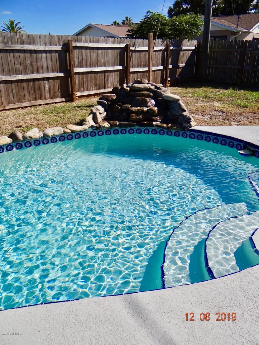 Photo of 799 Burman Lane NE