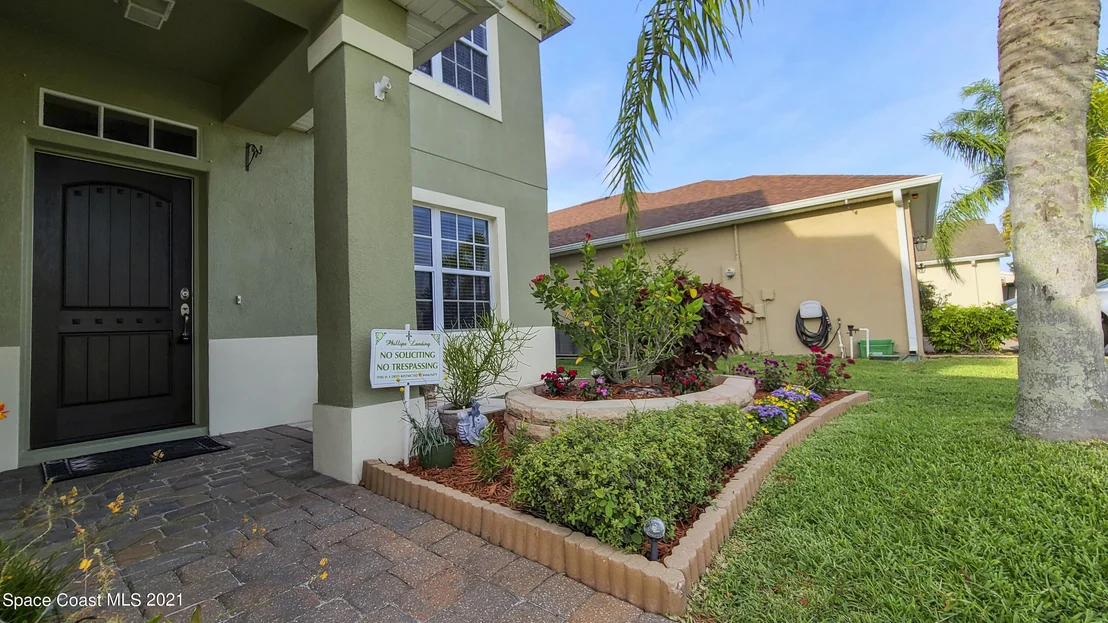 Photo of 2231 Bridgeport Circle