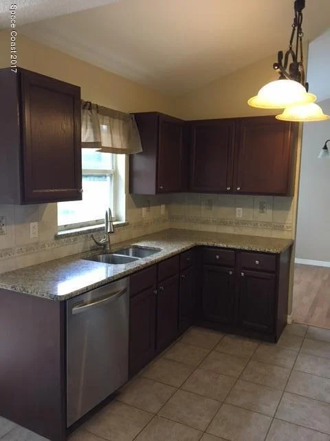 Photo of 1444 Hill Ave Avenue