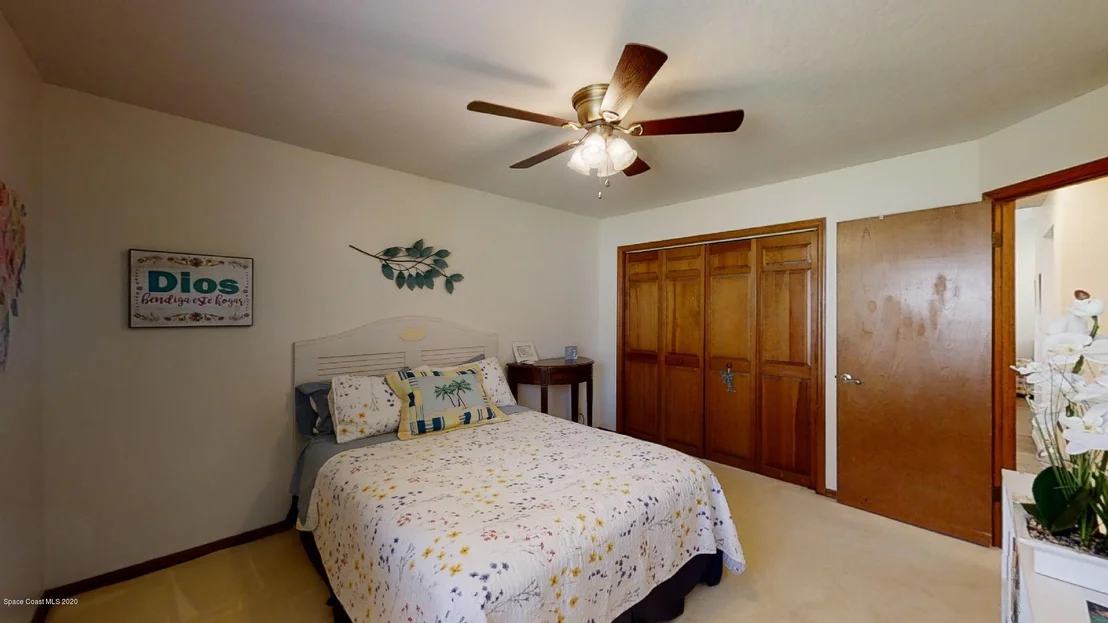 Photo of 1380 Silver Lake Drive