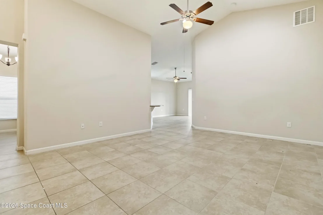 Photo of 577 Trymore Drive SE