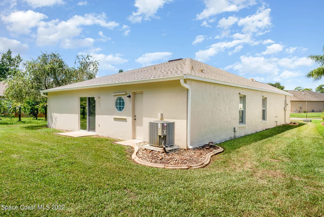 Photo of 1736 Vista Lake Circle