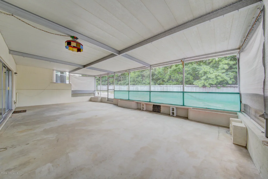 Photo of 381 Chester Drive