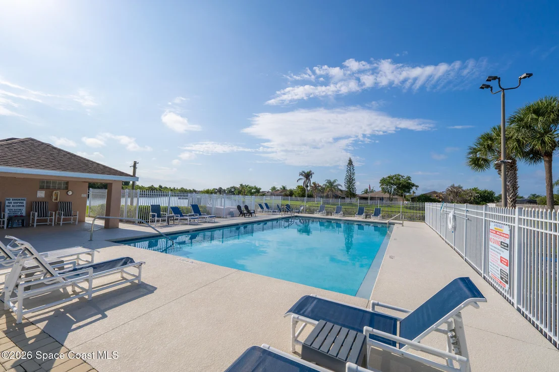 Photo of 2527 Deercroft Drive