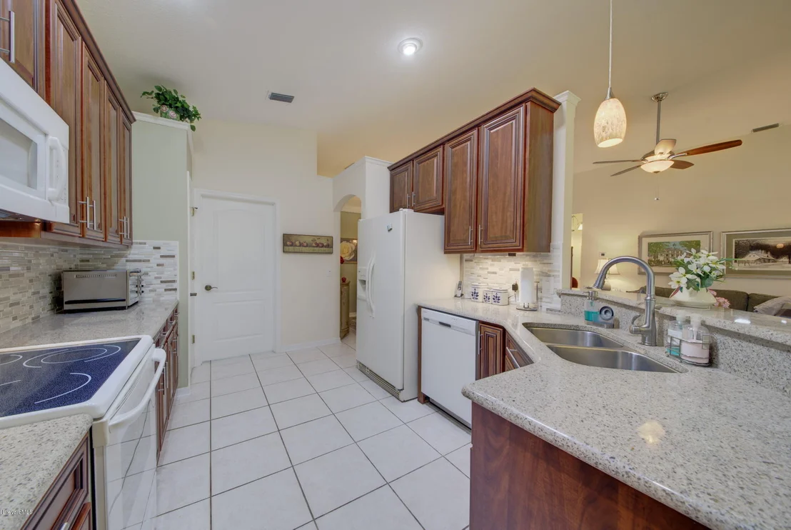 Photo of 924 Wimbledon Drive