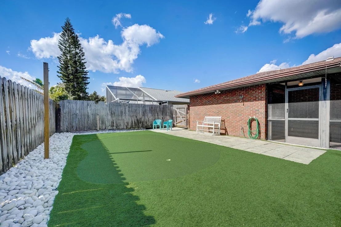 Photo of 2039 Bottlebrush Drive