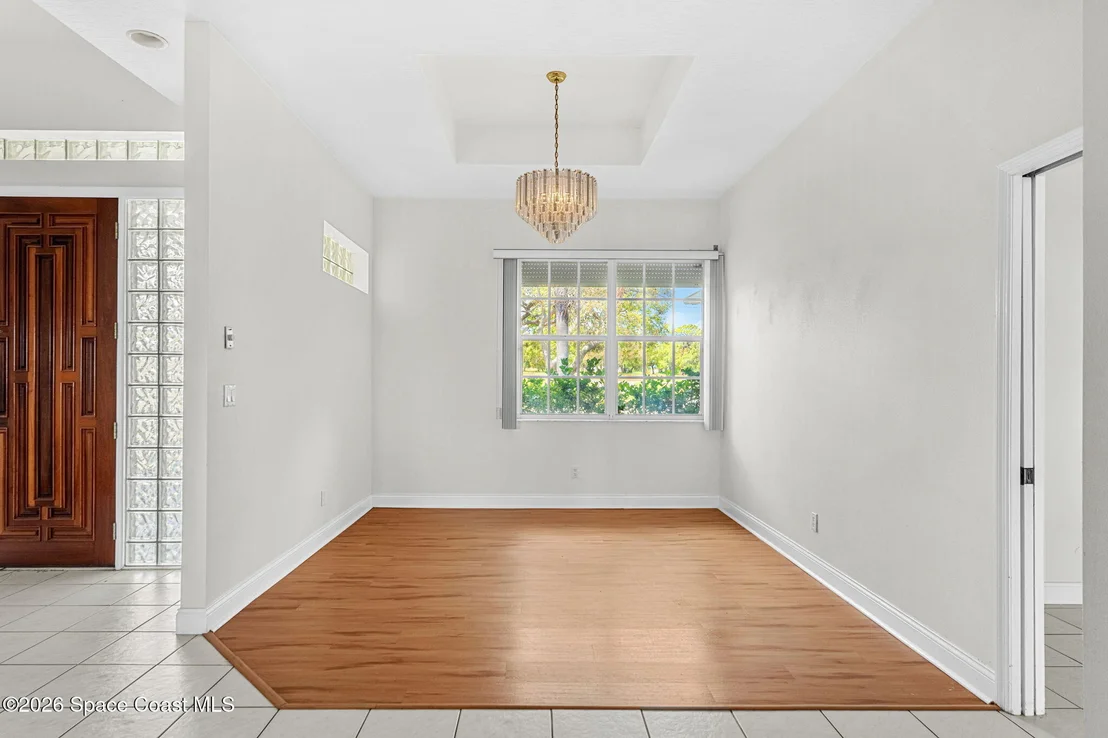 Photo of 2729 Pineapple Avenue