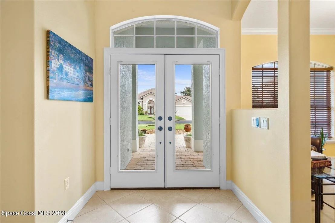 Photo of 373 Flanders Drive