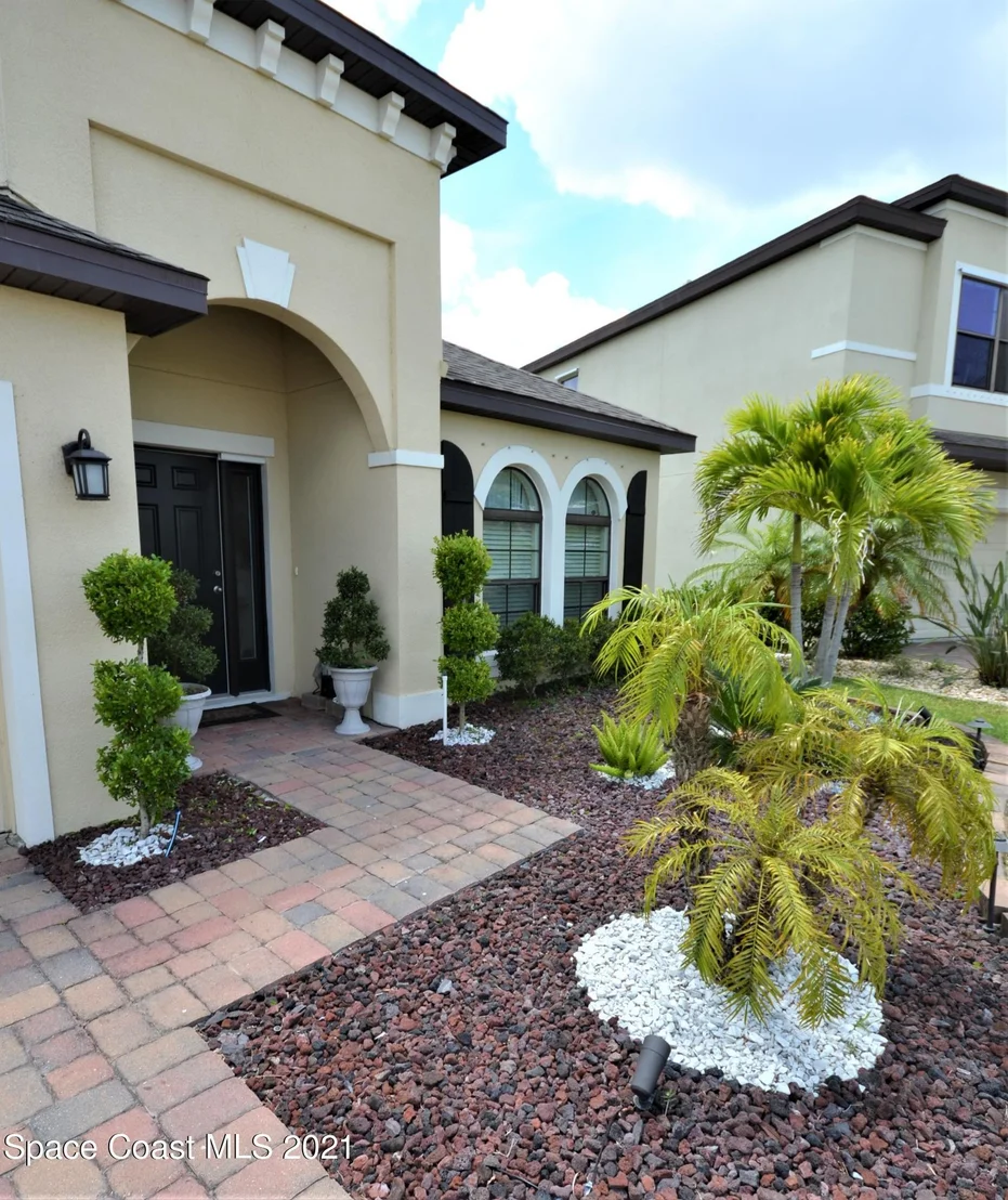 Photo of 940 Fiddleleaf Circle