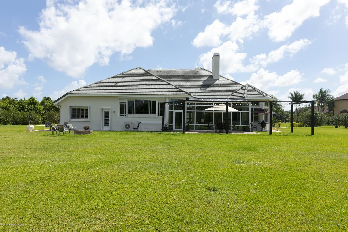 Photo of 866 Oak Park Drive