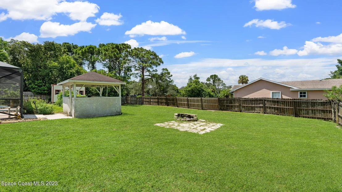 Photo of 4220 Lee Hall Place