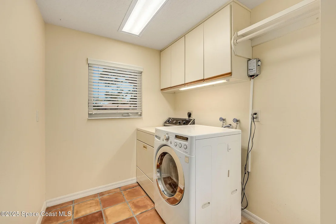 Photo of 3445 Huggins Drive