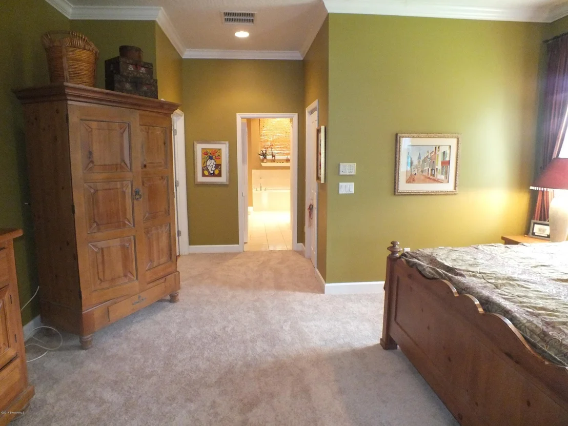 Photo of 470 Oriole Lane