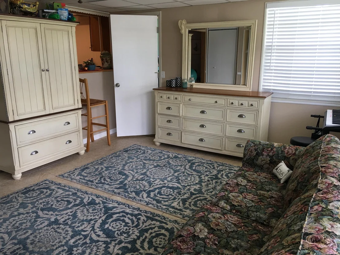 Photo of 694 Ballard Drive