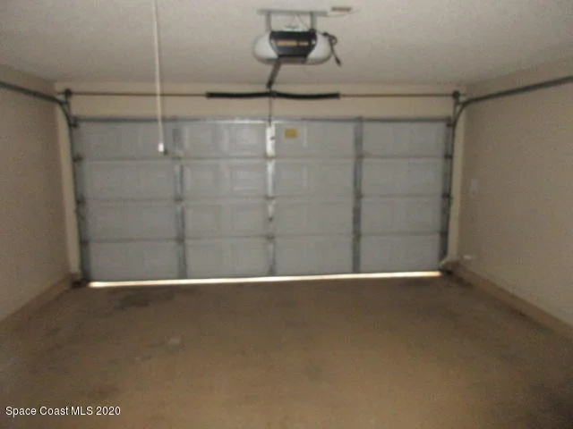 Photo of 6927 Hammock Lakes Drive