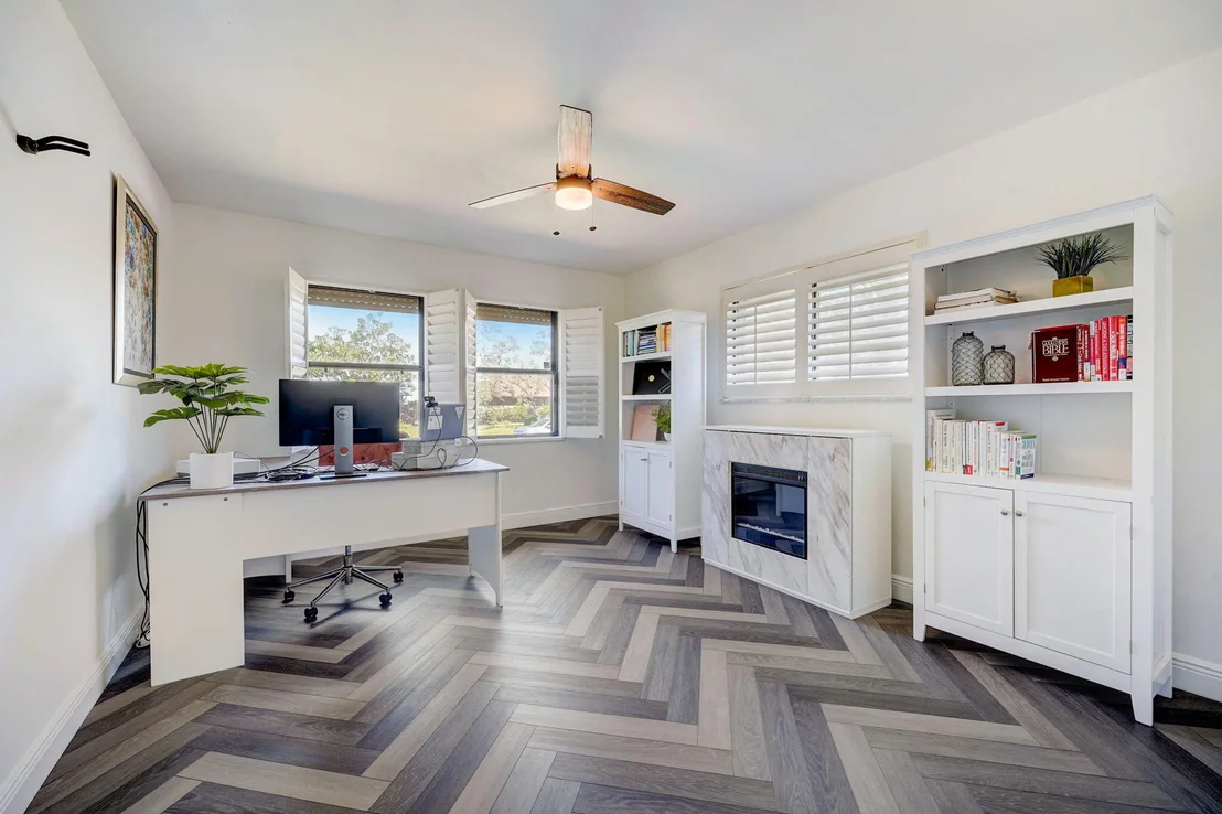 Photo of 2039 Bottlebrush Drive