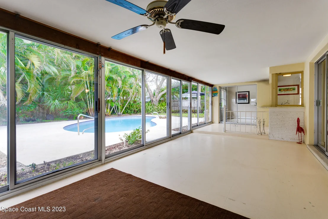 Photo of 608 Mango Drive