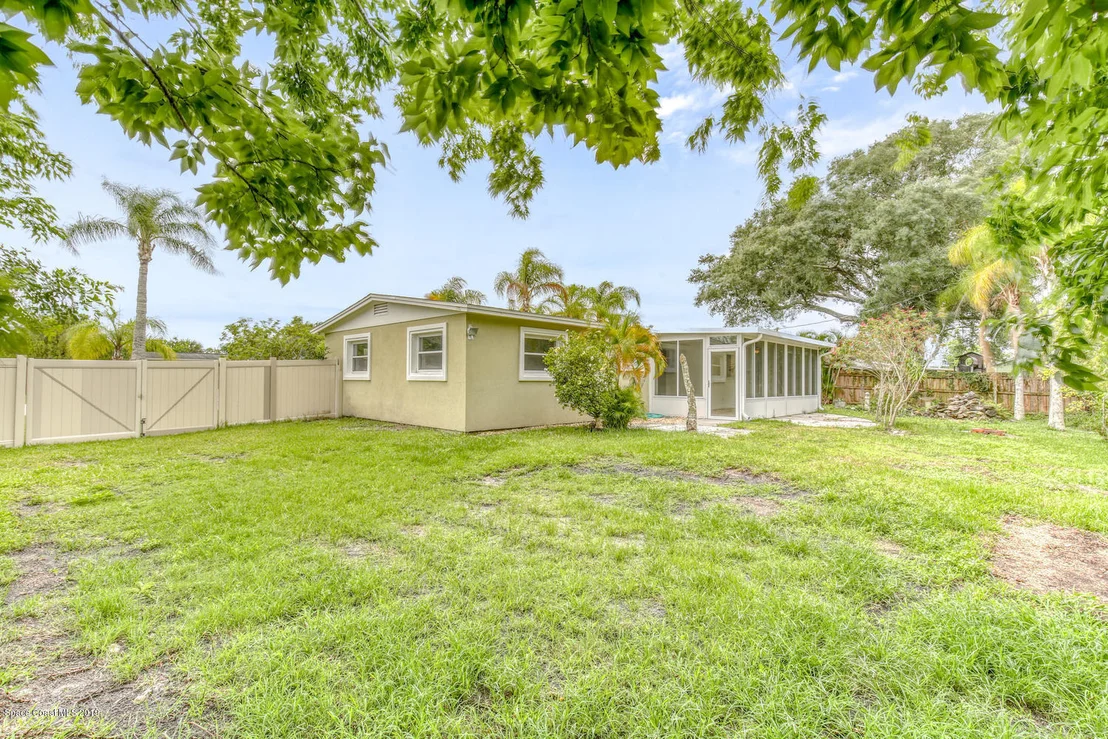 Photo of 2821 Shepard Drive