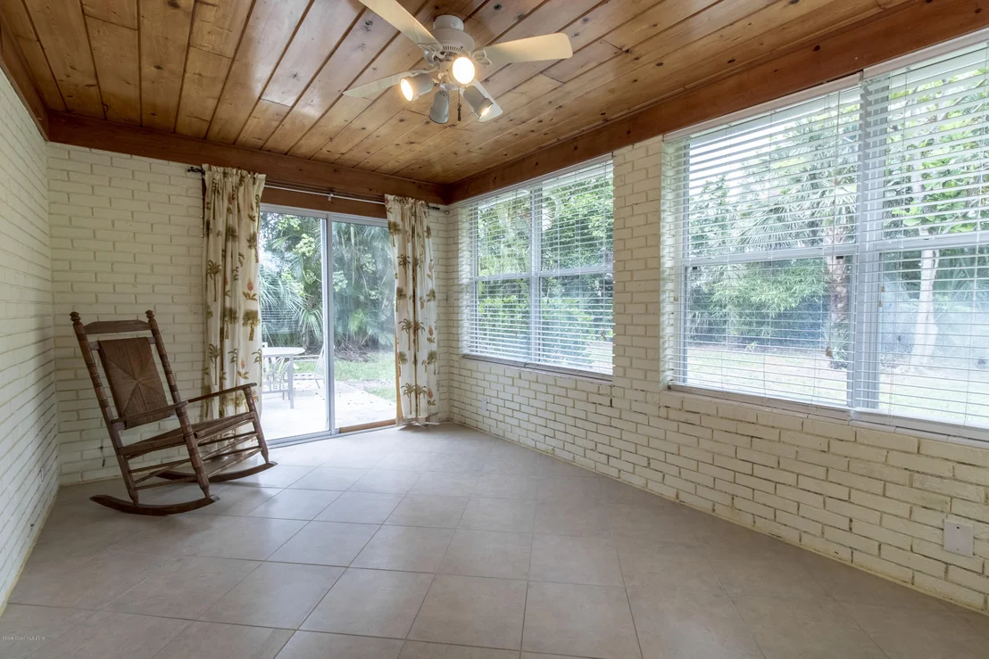 Photo of 1127 Pine Tree Drive